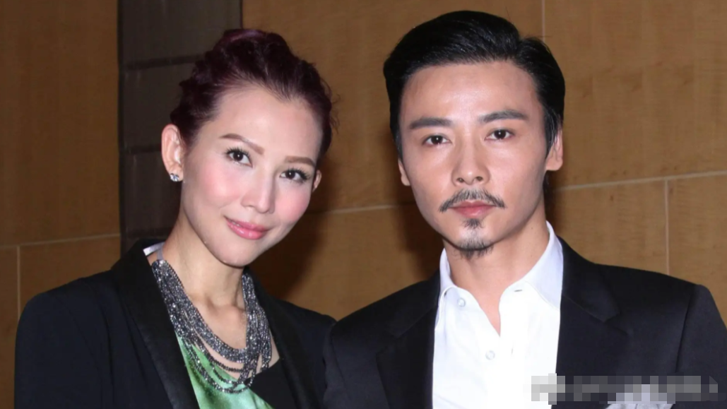 回顾5位女星的经历令人心疼为家里还债被父亲扔掉母亲转移财产