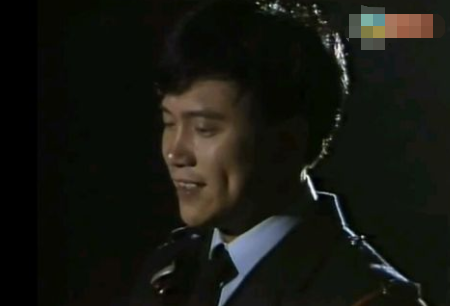 回顾万梓良的烂漫情史3段感情3段爱抛弃恩爱8年发妻娶年轻空姐