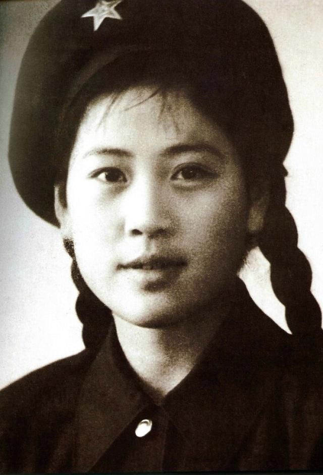 回顾刘尚娴我这辈最幸运的事情是嫁给救赎自己的初恋丈夫