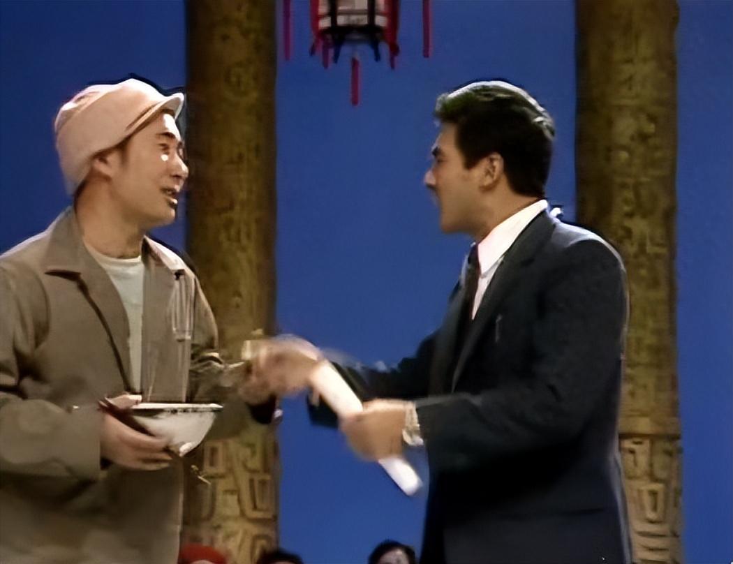 回顾离婚19年后再看杨蕾和戴志诚俩人境遇夫妻差距太明显