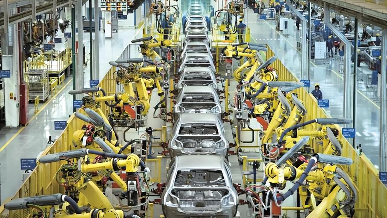 美国猝不及防中国芯增速比想象更快3年前汽车还是缺芯状态