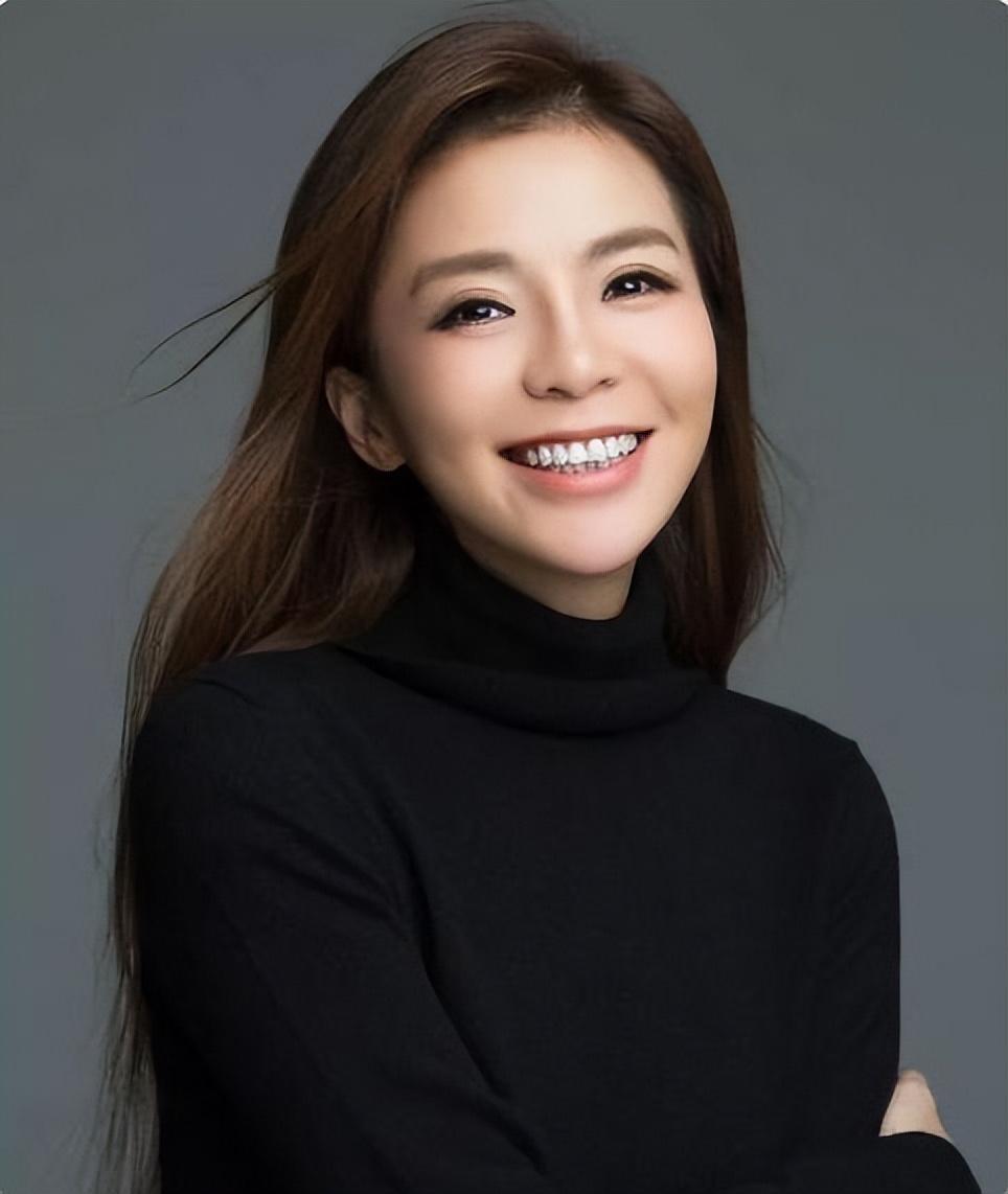 回顾湖南媳妇朱迅吃婆婆剩饭伺候瘫痪公公最大心结却是亲妈