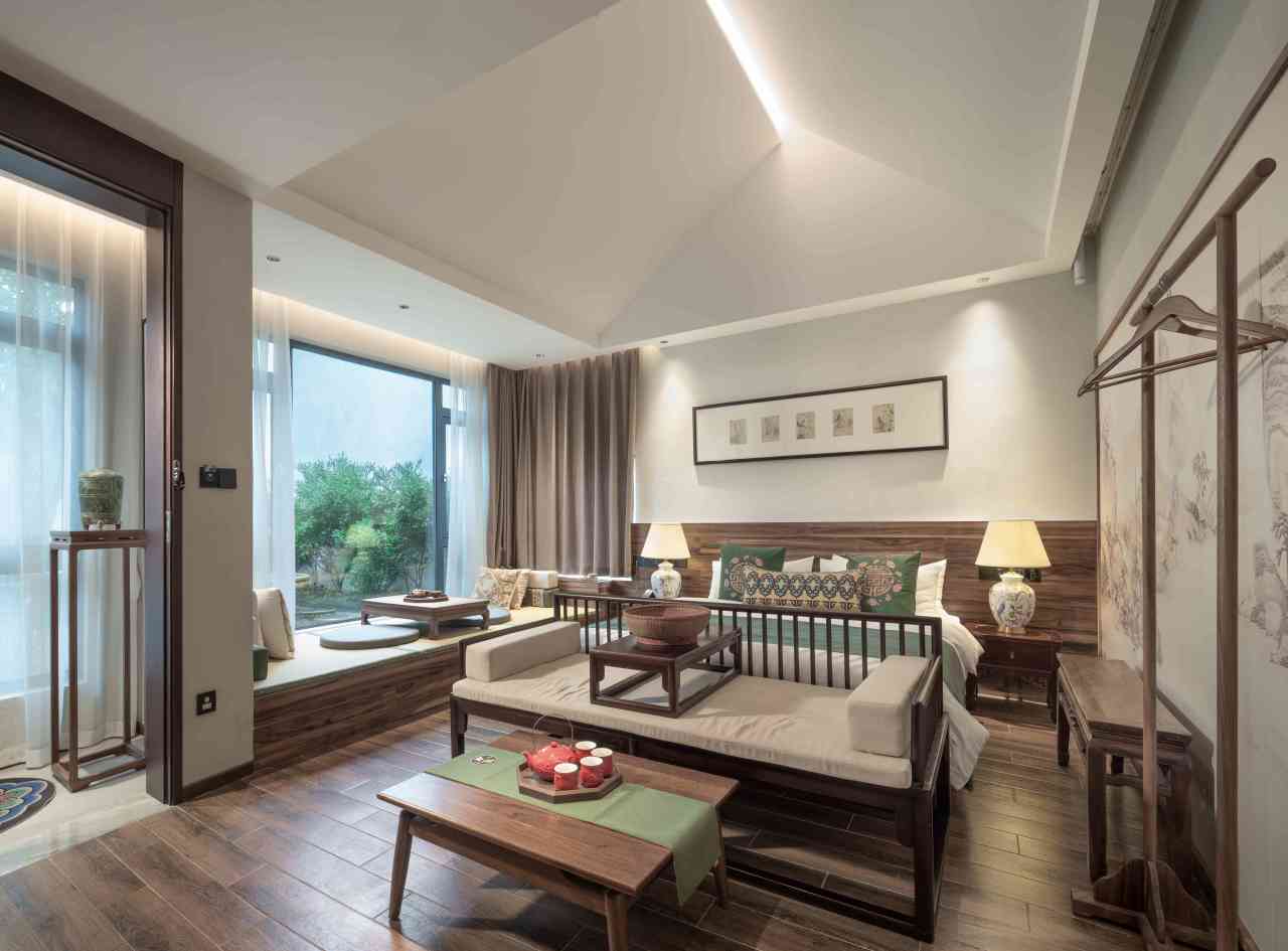 设计师小传由伟壮把握一颗坚朗的心