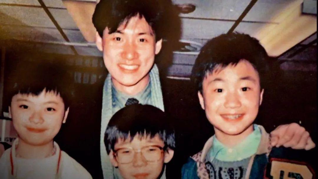 回顾郑中基下坡情史38岁官宣婚讯当天离婚49岁爱上5位港圈神颜