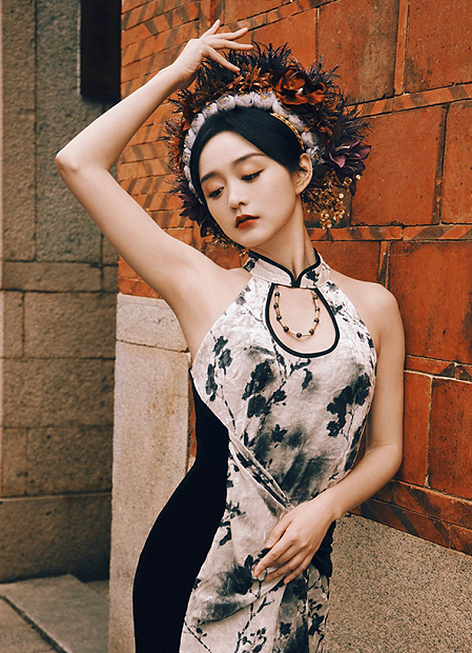 何泓姗的簪花美照