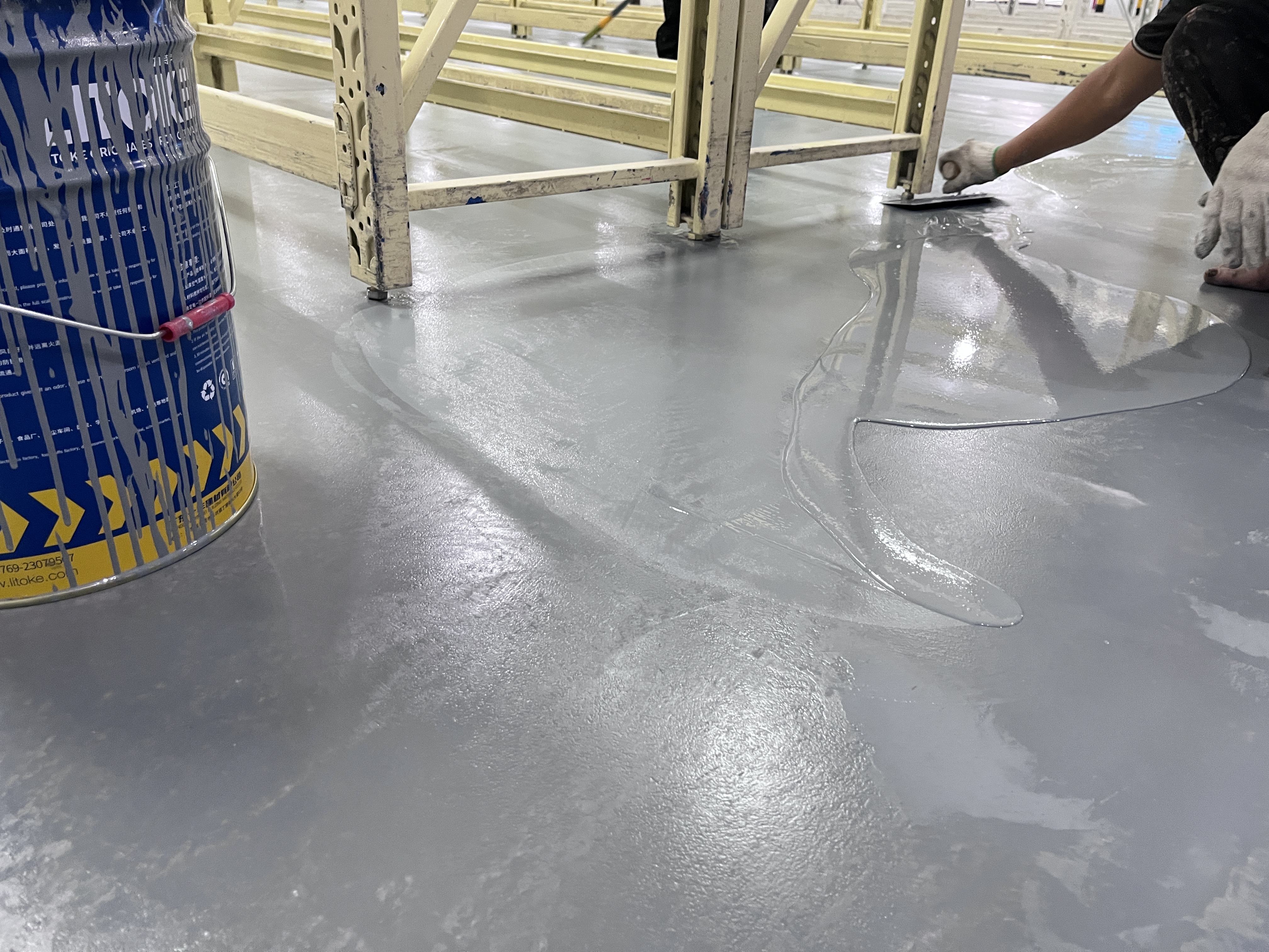 工厂旧地面翻新做哪些地坪