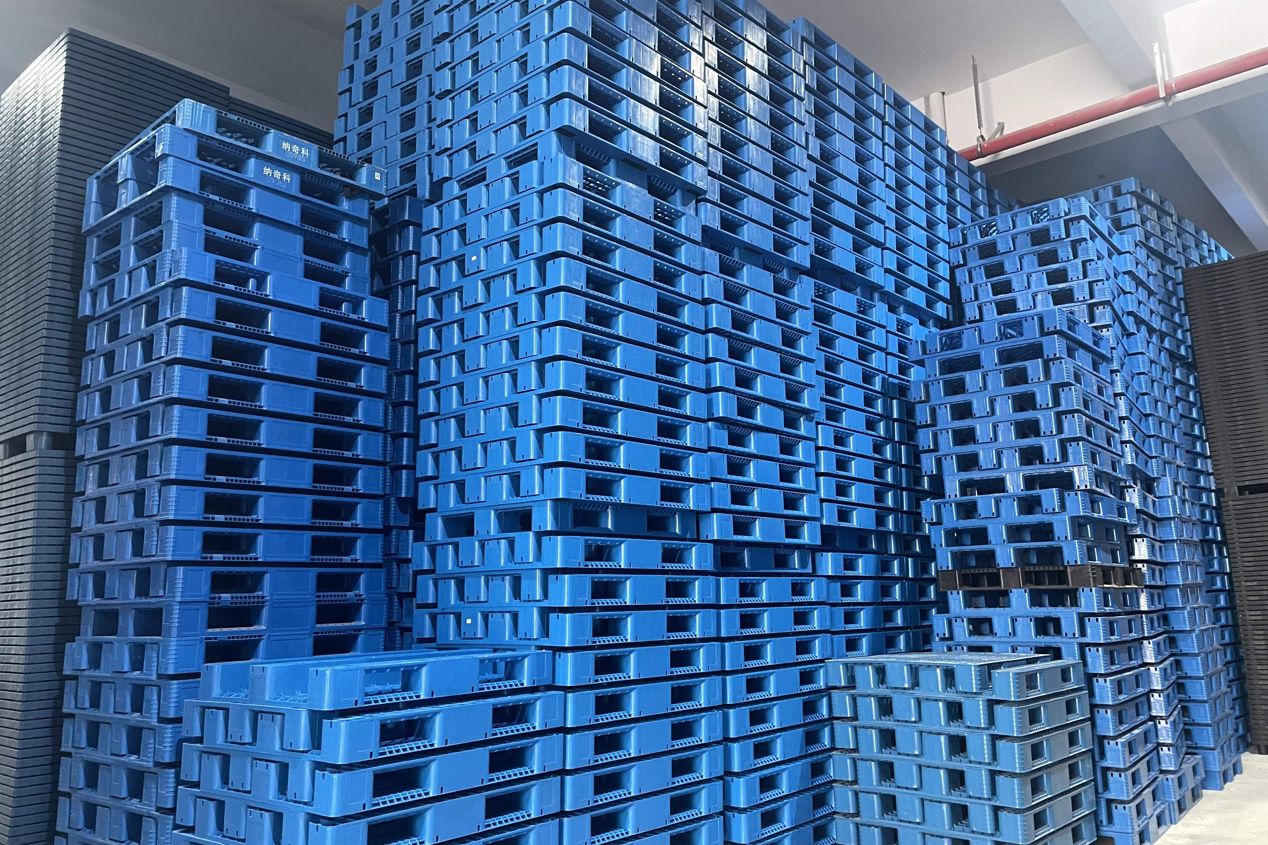 塑料托盘从20世纪中叶就开始崭露头角,随着塑料工业的发展迅速崛起!