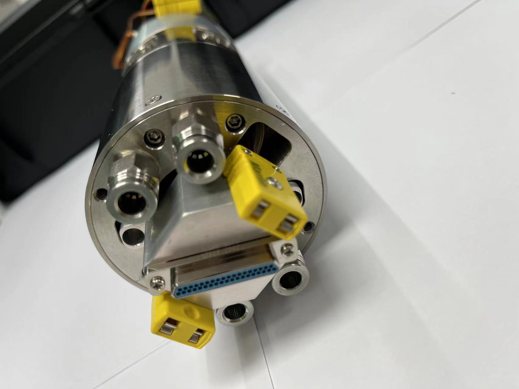 高旋转,长寿命旋转连接器-江西嘉盛航天