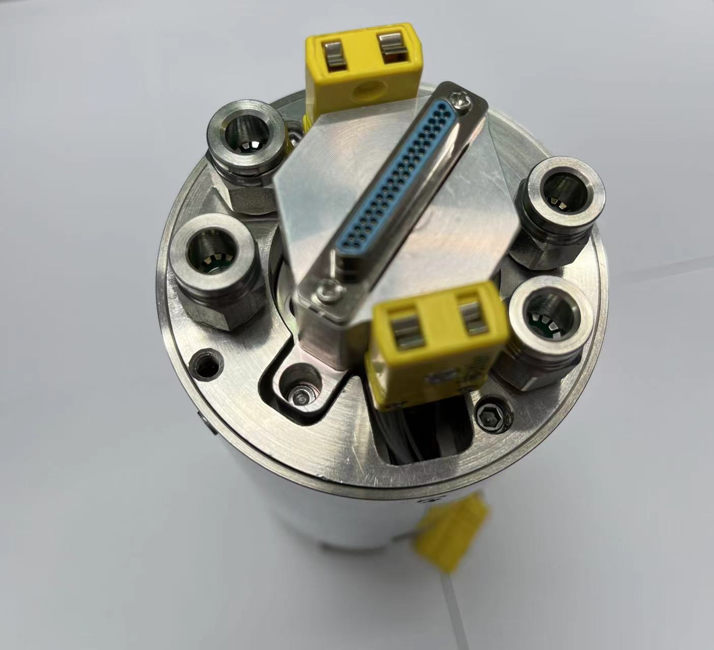 高旋转,长寿命旋转连接器-江西嘉盛航天