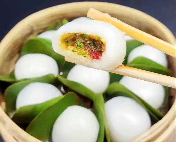 沙河豆腐:选用优质大豆制作,质地细腻,软硬适度,可烹制成多种美味