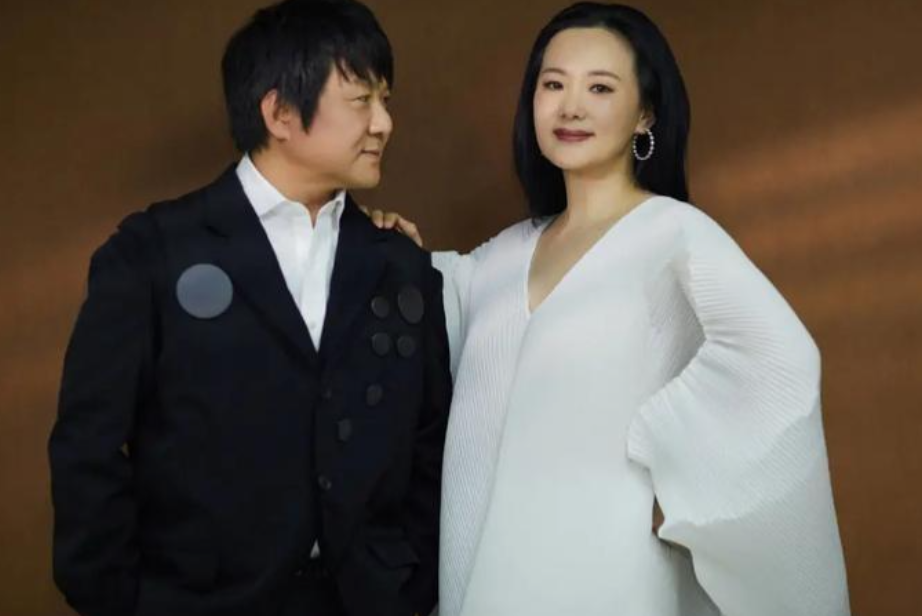 初入演艺圈结识栾树