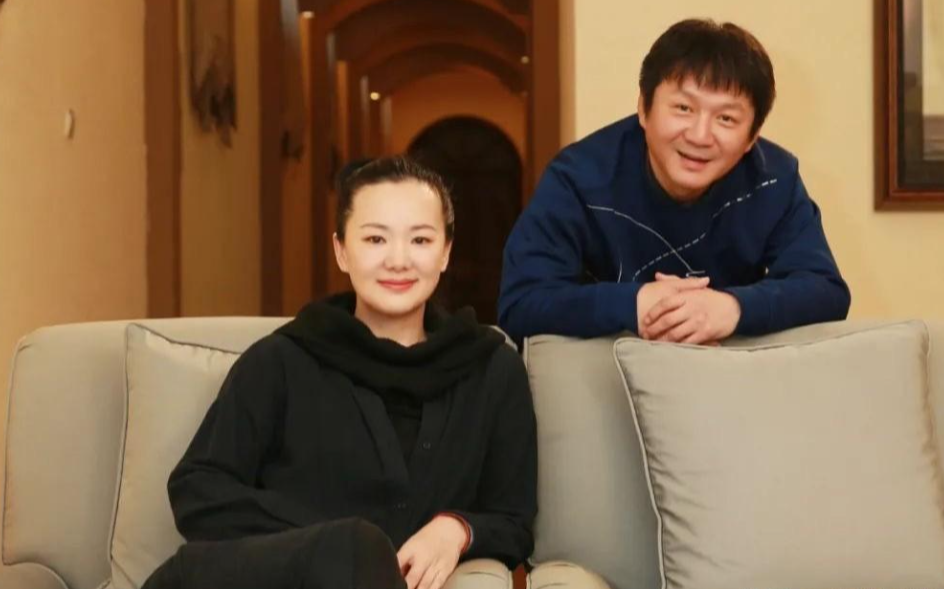 初入演艺圈结识栾树