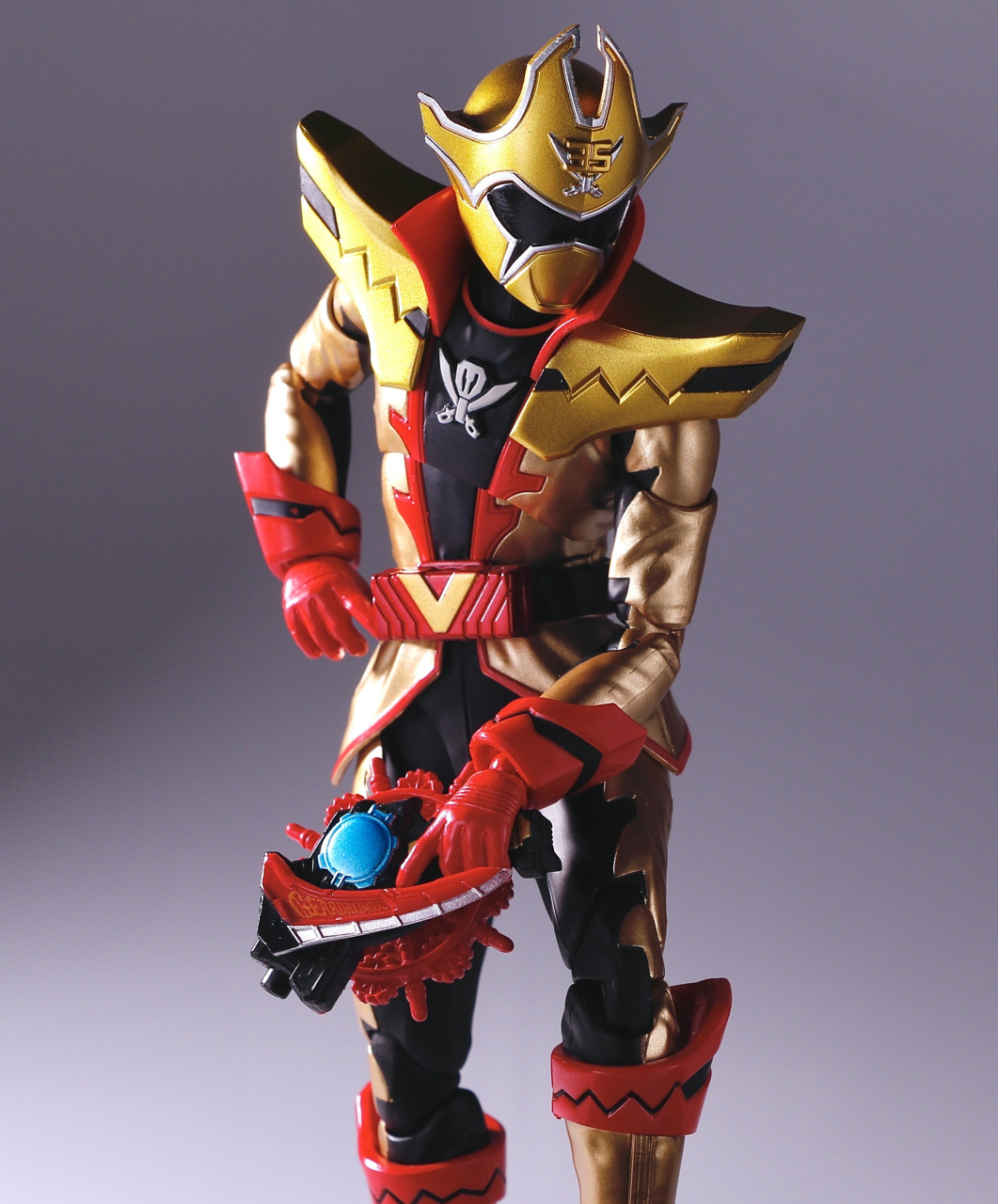 模型欣赏:shf 全开者战队 痛快凯撒,角色出自同名特摄剧,其是以家族