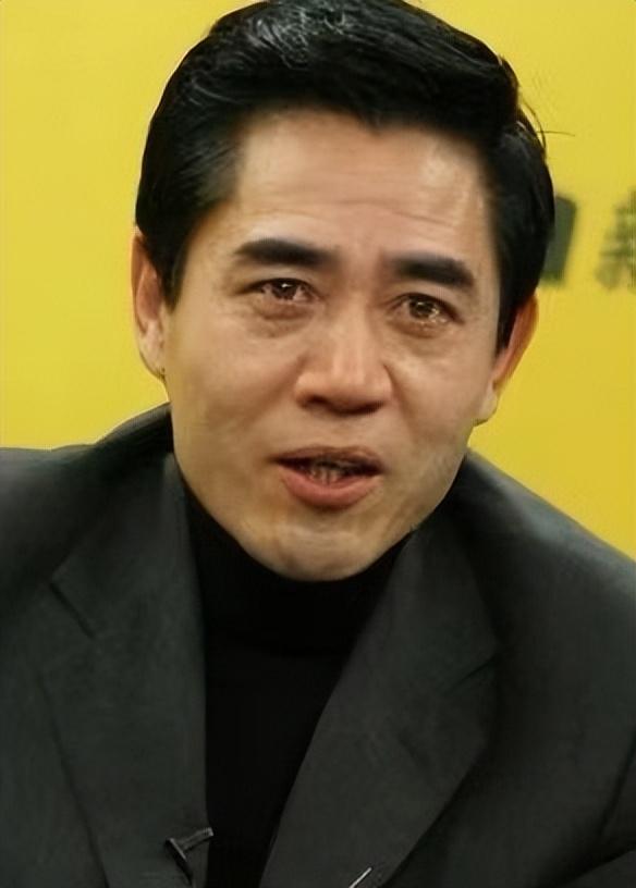 回顾国家演员陈宝国娶初恋赵奎娥41年宠妻如宝今儿子让他烦恼