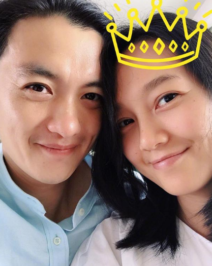 回顾主持人朱丹离婚后再嫁周一围4年生2胎生活中有苦也有甜