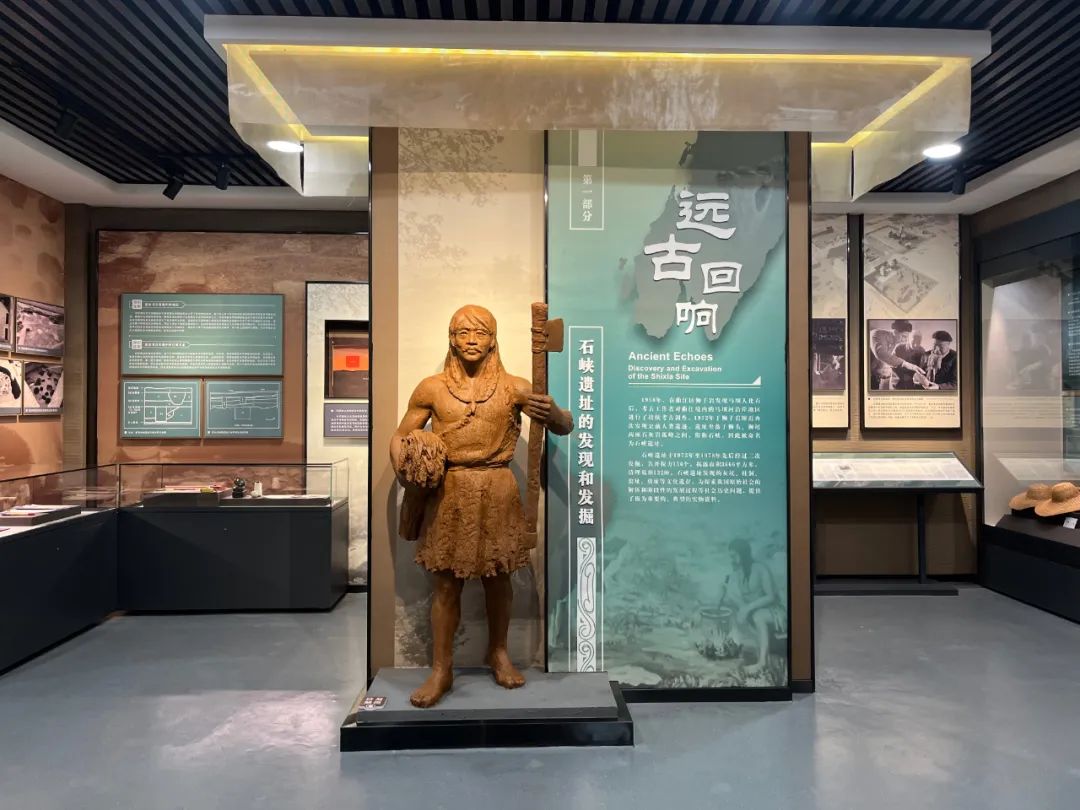 或是走进博物馆,历史的厚重感扑面而来.