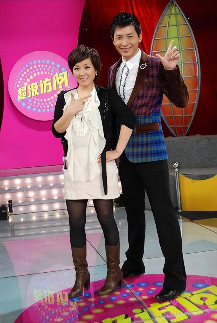 回顾主持人李静从央视裸辞自己当老板嫁给史可的前夫不后悔