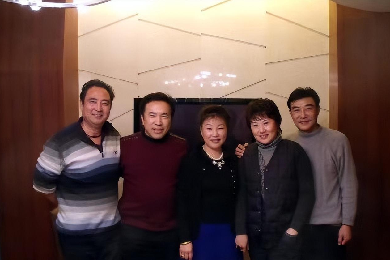 回顾翟乃社59岁离世死前患病受尽折磨死后妻女争夺遗产闹法庭