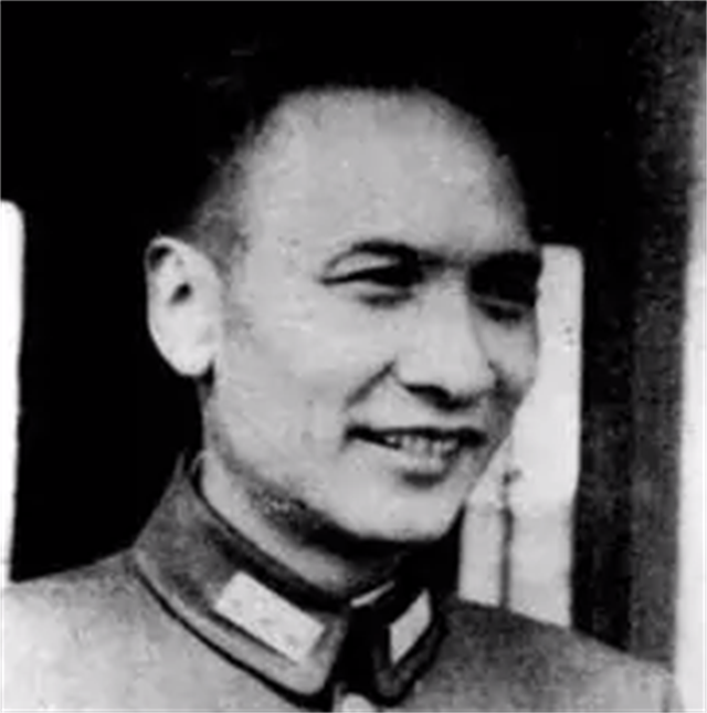 沈醉刚签完起义通电后心就被枪口顶住士兵称奉陈赓之命抓你