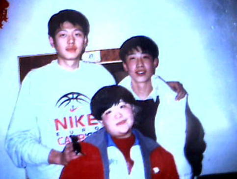 回顾男篮莫科再婚仍不忘前妻让丧女的岳父岳母晚年不流泪