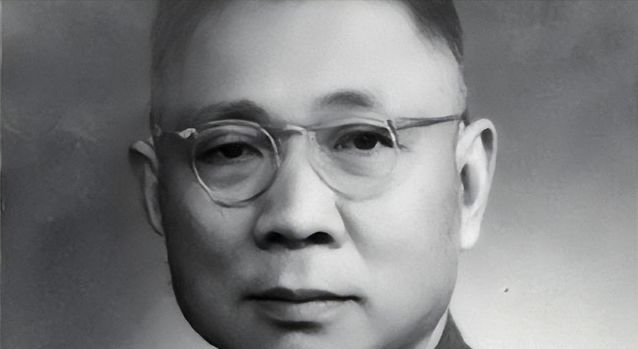 他曾与200多位将帅交火丝毫不落下风被俘虏后惊动二野三首长