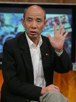 回顾老戏骨魏宗万娶房东的女儿把继女宠成宝房产全留给妻女