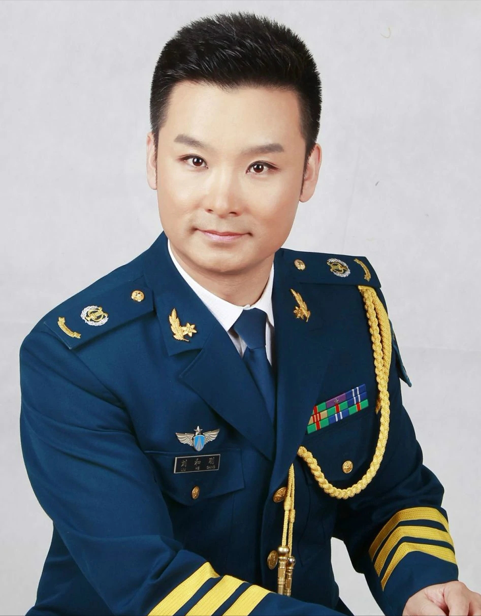 回顾刘和刚农村小子娶世界小姐父母与岳父母同屋檐安享晚年