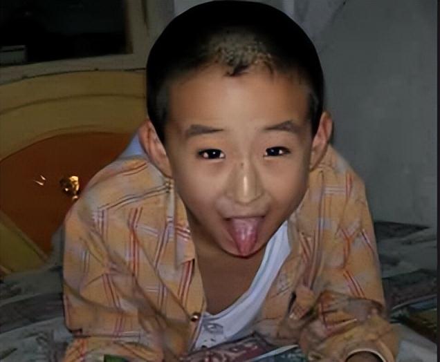 05年辽宁10岁少年参加高考16岁逼父母在北京买房不买就不读了