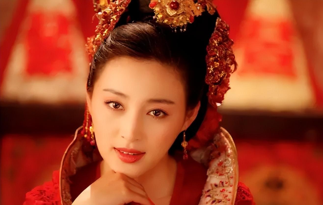 回顾倒霉的甘婷婷演了个潘金莲把自己后半辈子搭进去了