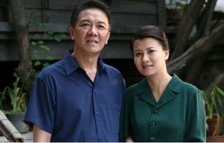 回顾李幼斌两任妻都是美女俩儿子一个让他骄傲一个让他头疼