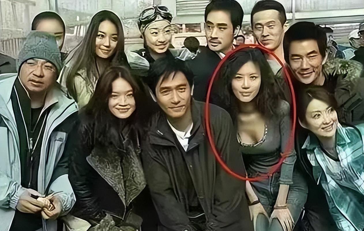 为了红,田朴珺接下了《三更2之饺子》,在这部作品中,田朴珺和梁家辉一