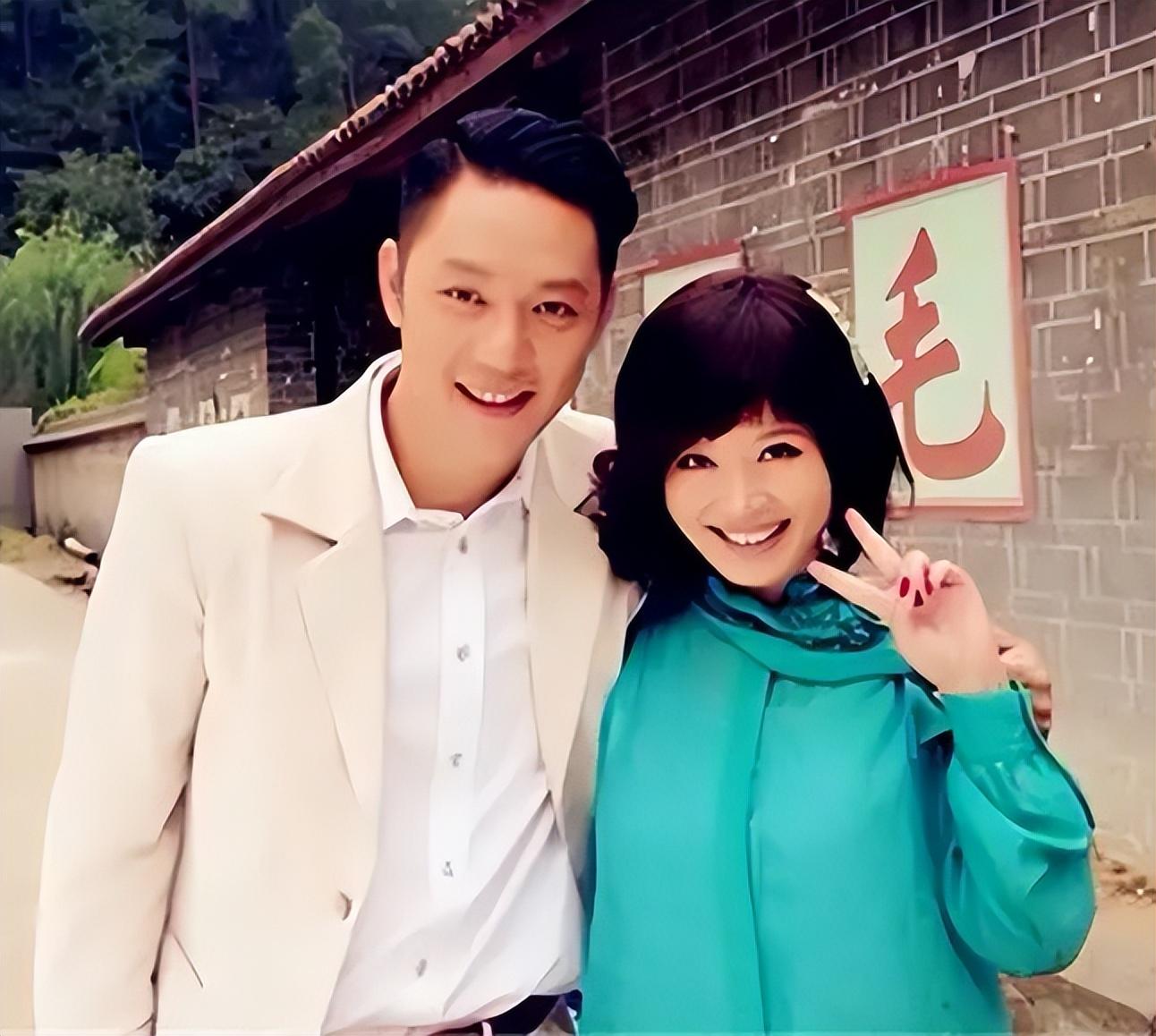 回顾程愫和傅程鹏结束21年婚姻前夫查无此人她逆袭成院长