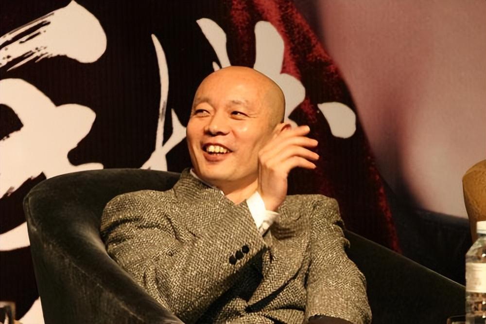 回顾37岁当影帝忤逆父母坚持不生孩子66岁的葛优后悔了吗