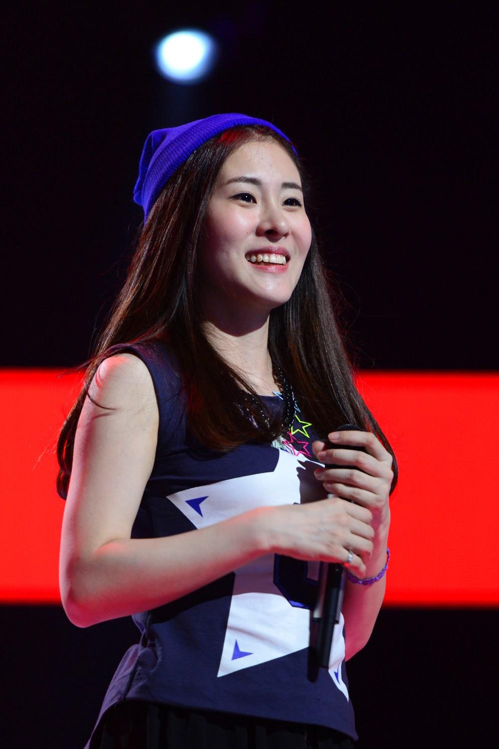 回顾精明张碧晨不要名分只要孩子看似一无所有但已经赢了一切