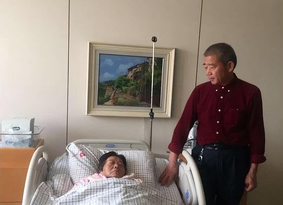 2019年,山东67岁大妈绝经10年后怀孕:和女儿断绝关系也要生下她