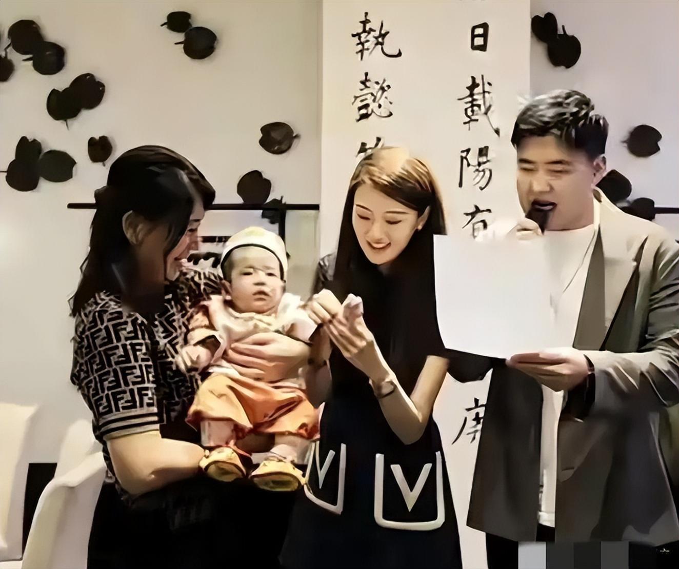 回顾一场直播暴露师级干部闫学晶真实财力农民根本不敢想