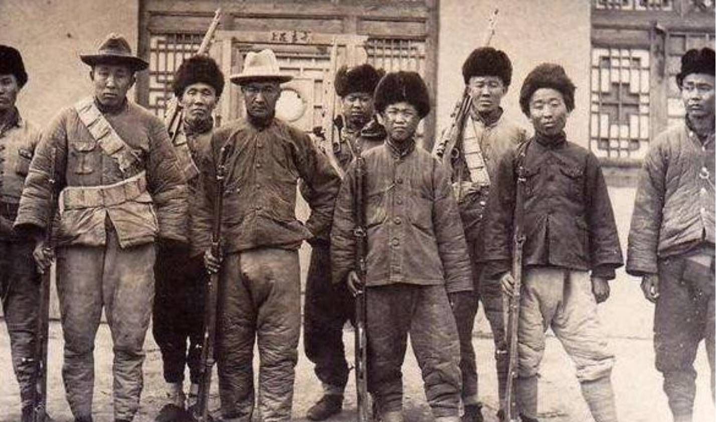 1971年四川一搬砖工酒后自称是神枪手后被判死刑他是谁