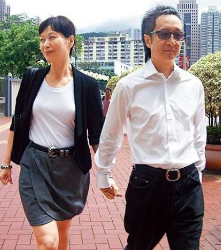 回顾叶童结婚36年目睹丈夫梅开8度也不离婚她的精明你不懂