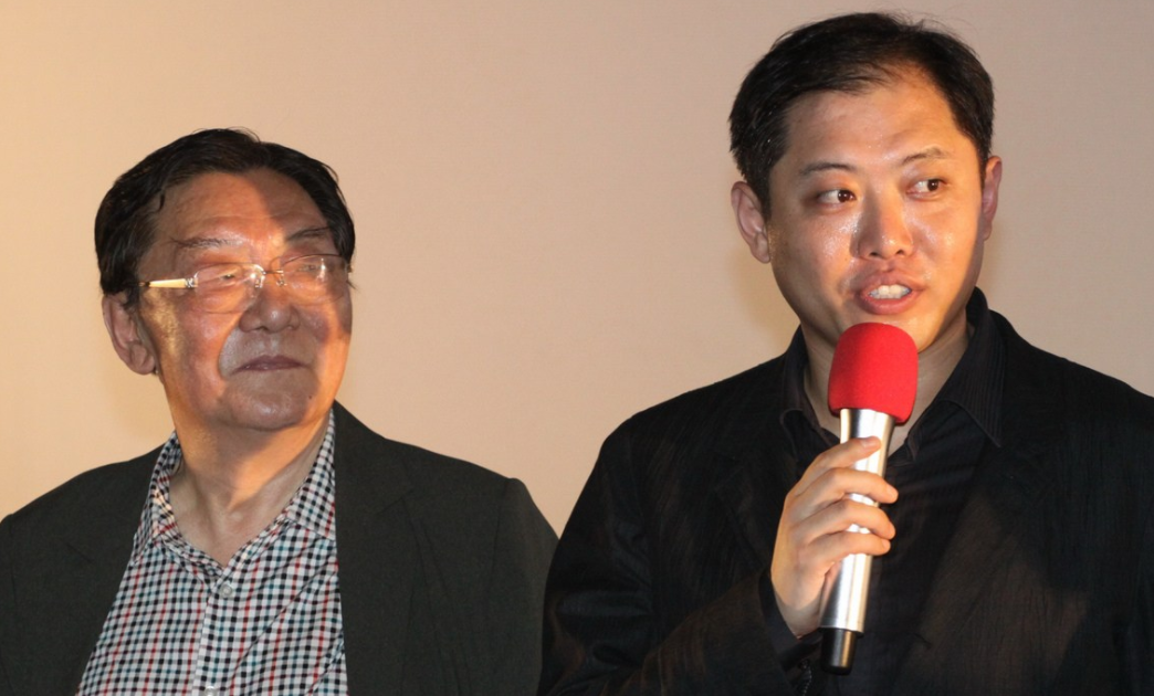 是《天地粮人》中浪费粮食的司机牛小兵,也是《三叉戟》中义气十足的