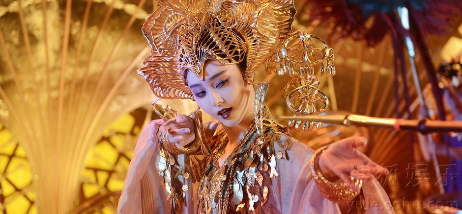 回顾十二位妲己有人媚骨天成来凑数谁才是真正的狐媚子