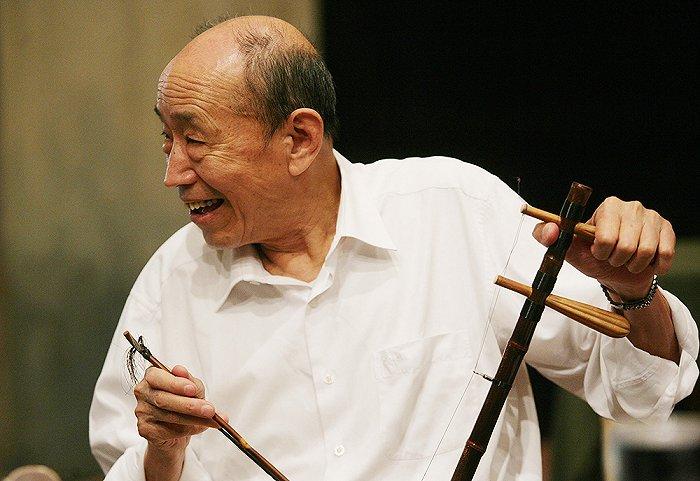 回顾艺术家朱旭:58年婚姻有泪水,弥留之际仍愧对两个失聪的儿子