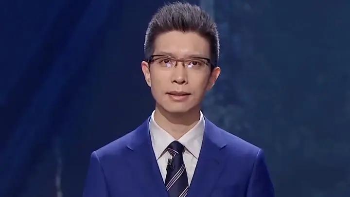 回顾央视梗王朱广权年轻时是帅小伙如今44岁白了头都没结婚