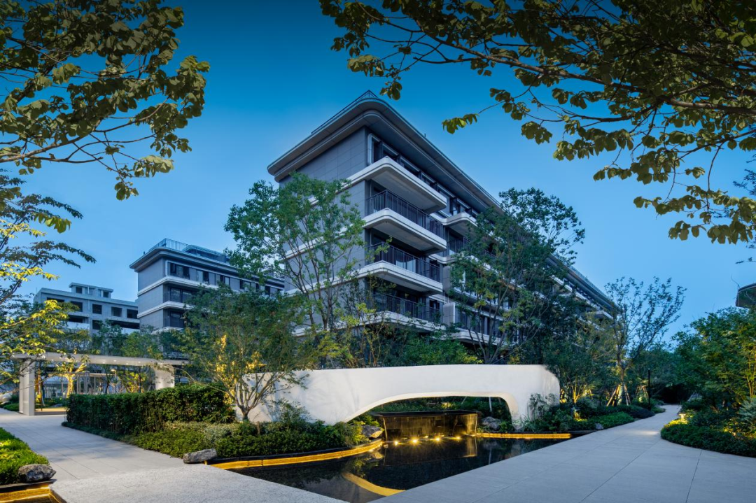 首页:无锡「旭辉铂宸府」楼盘百科-房价-户型-容积率-小区环境