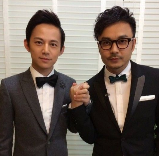 回顾主持人朱丹离婚后再嫁周一围4年生2胎生活中有苦也有甜