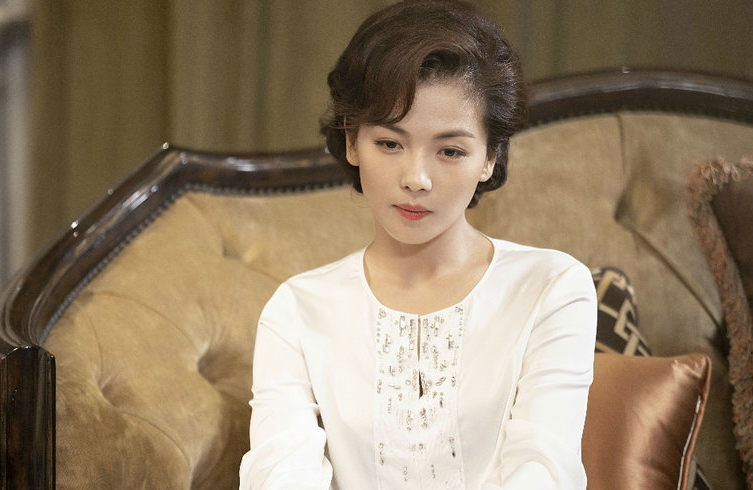 2016年,刘涛和蒋欣第二次合作,拍摄的《欢乐颂》大火,两个人也关系