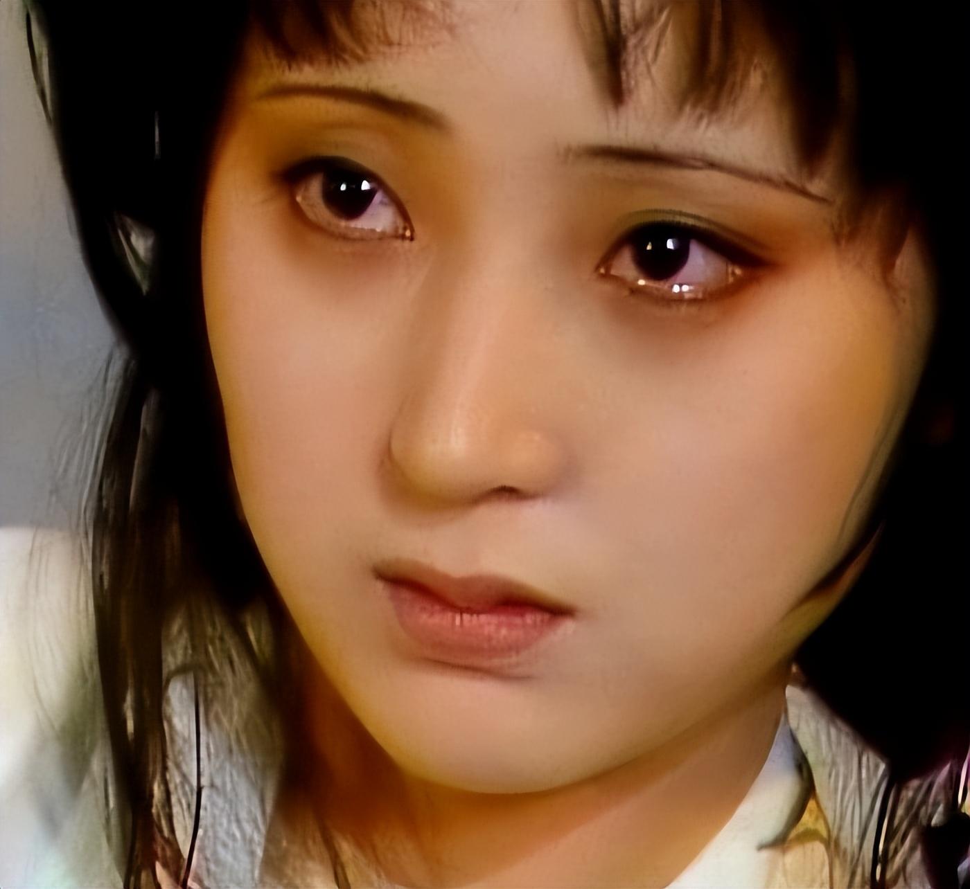 回顾陈晓旭演比不过董智芝貌比不过张静林成就经典红楼梦