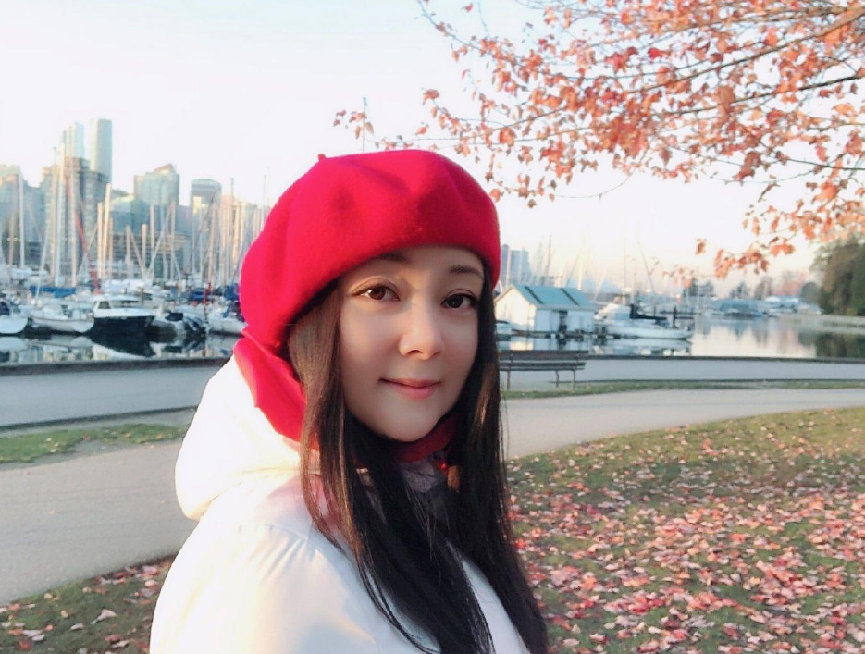 薛宝钗——张莉