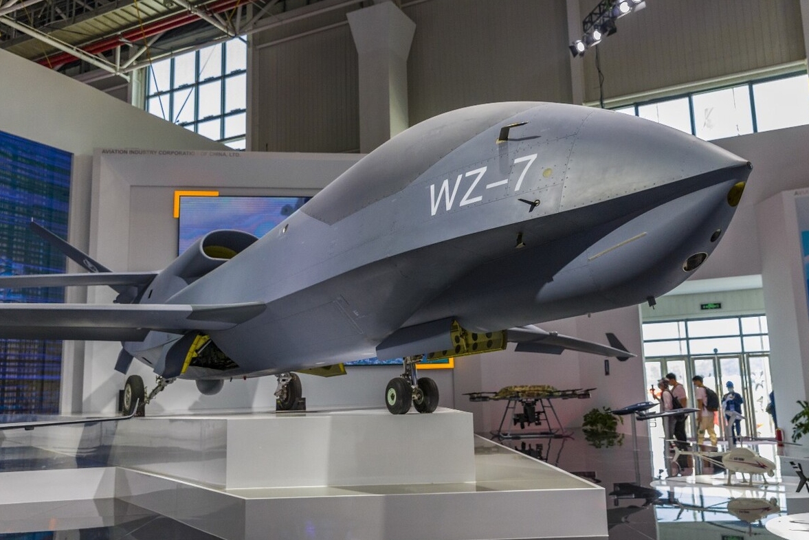 近2万米高度,中国战略无人机现身日本海,日f15紧急起飞但没追上