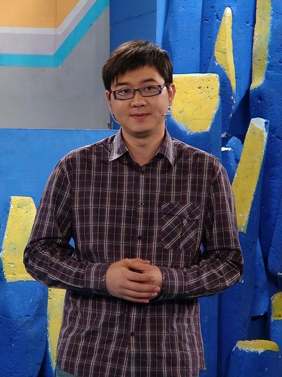 回顾情感主持人赵川两婚两离三婚娶小16岁娇妻他们过得好吗