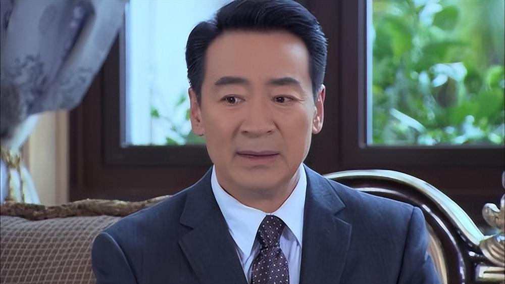 回顾69岁寇振海现状白发老态儿子上高中妻子风韵犹存